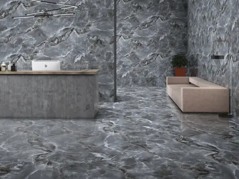Salon avec du grès cérame effet marbre gris au sol et au mur, carrelage en promotion